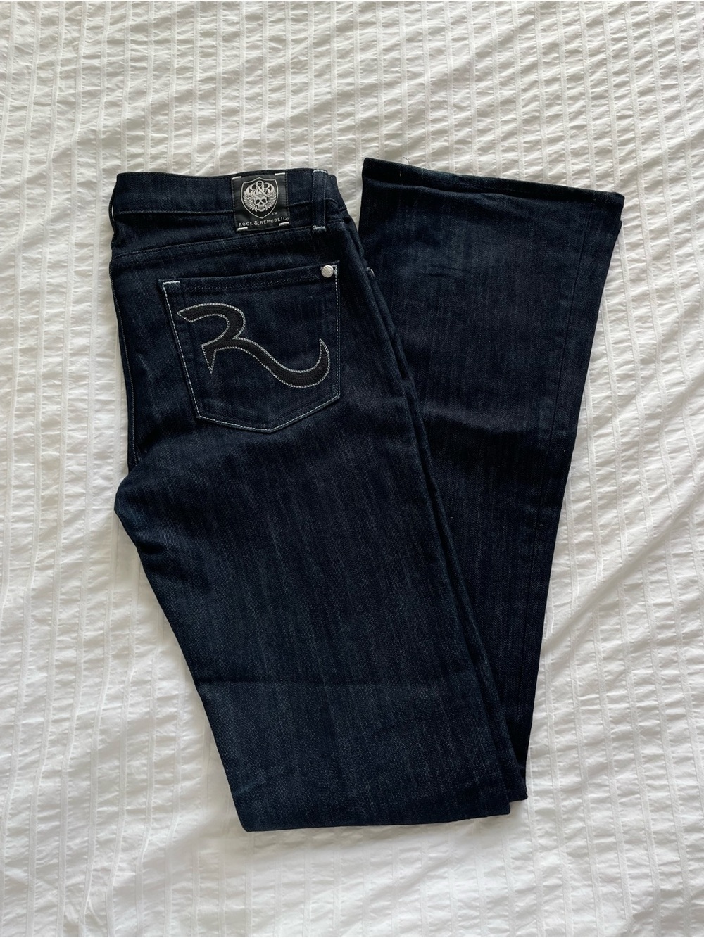 Vintage Y2K Rock & Republic Dark Indigo Wash Low-Mid Rise Bootcut Sequin R Jeans